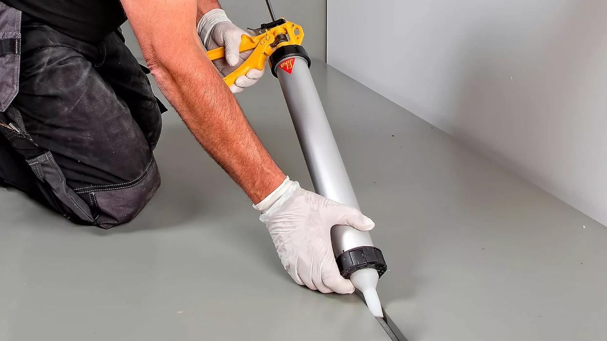 درزگیر بتن چیست؟ راهنمای جامع انواع درزبند بتن